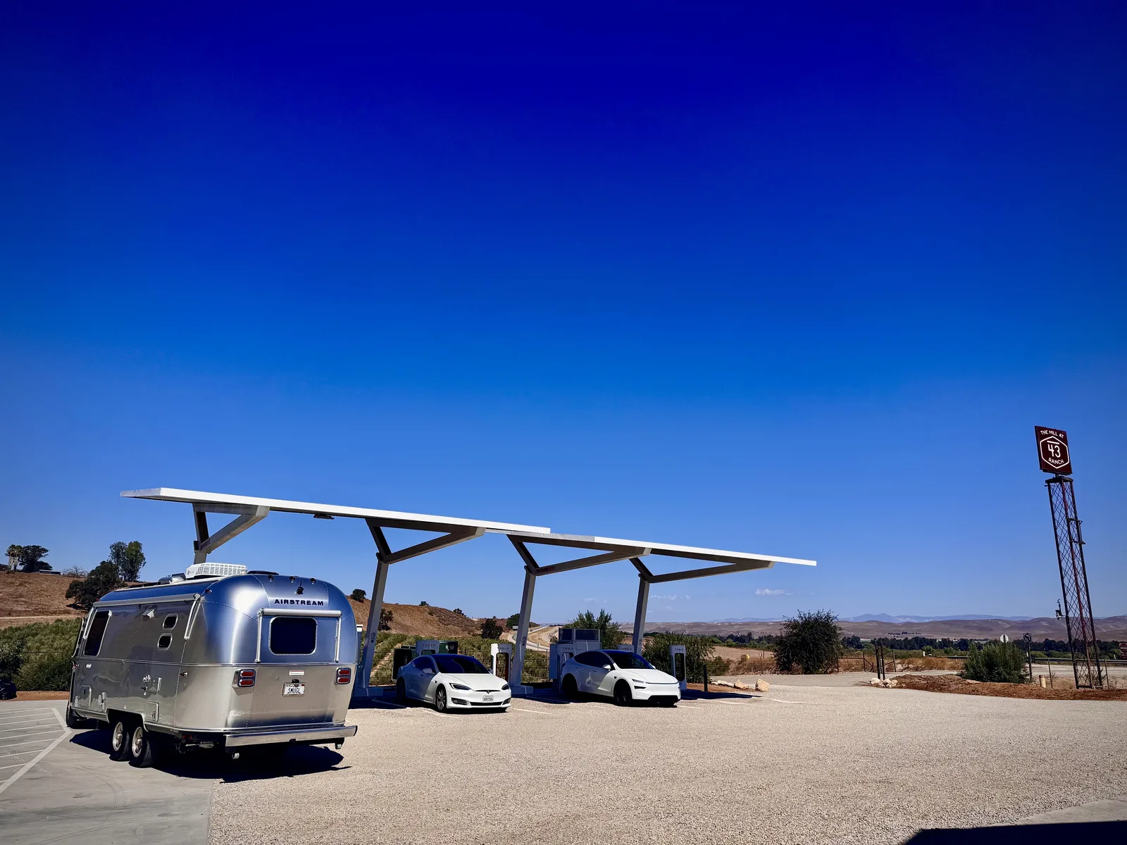 Wattreach — 23′ Airstream International at Monterey County, CA, September 2025