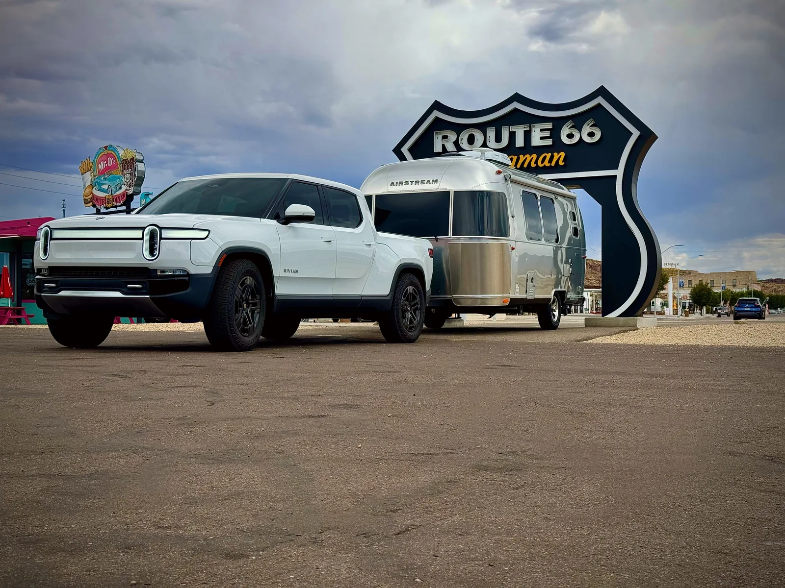 Wattreach — 16′ Airstream Basecamp at Kingman, AZ, August 2024