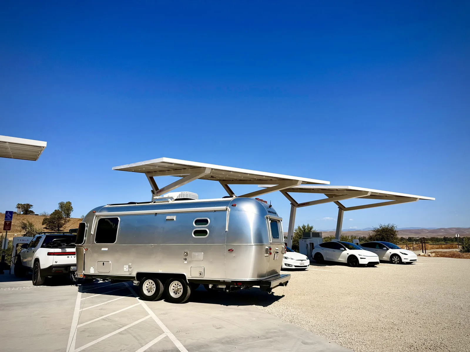 Wattreach — 23′ Airstream International at Monterey County, CA, September 2025