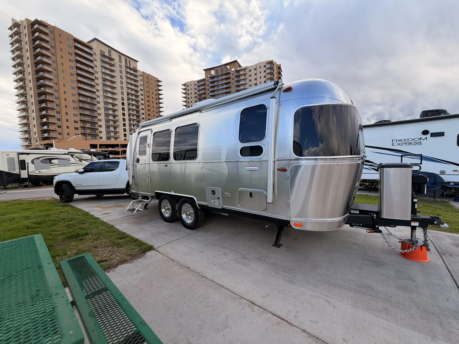 Wattreach — 23′ Airstream International at Enterprise, NV, January 2026